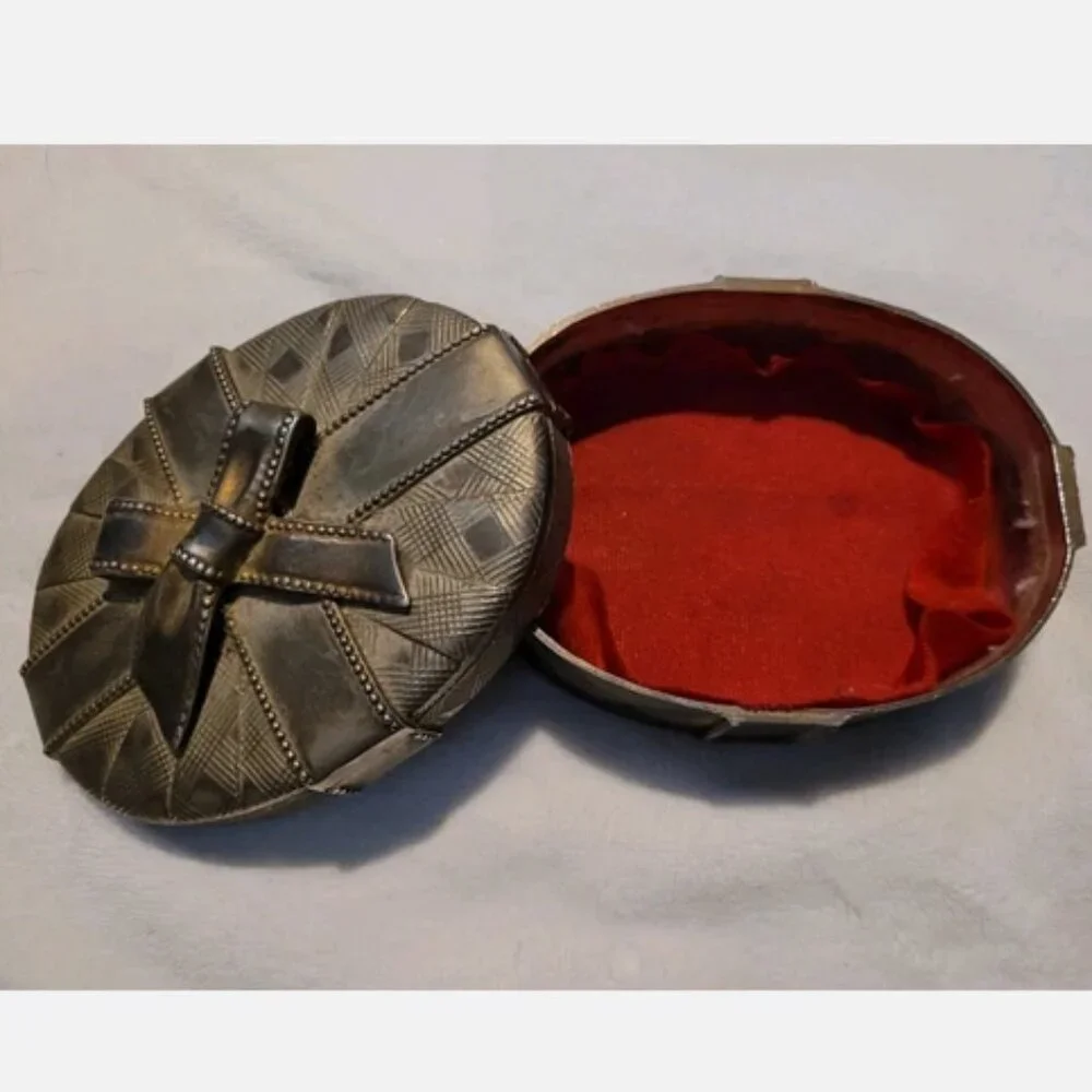 Antique ❤️ Godinger Oval Silver Plated Trinket Jewelry Box Red Velvet Lining Vtg